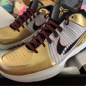 SOLD: Zoom Kobe 4 Protro 'Gold Medal' 2024